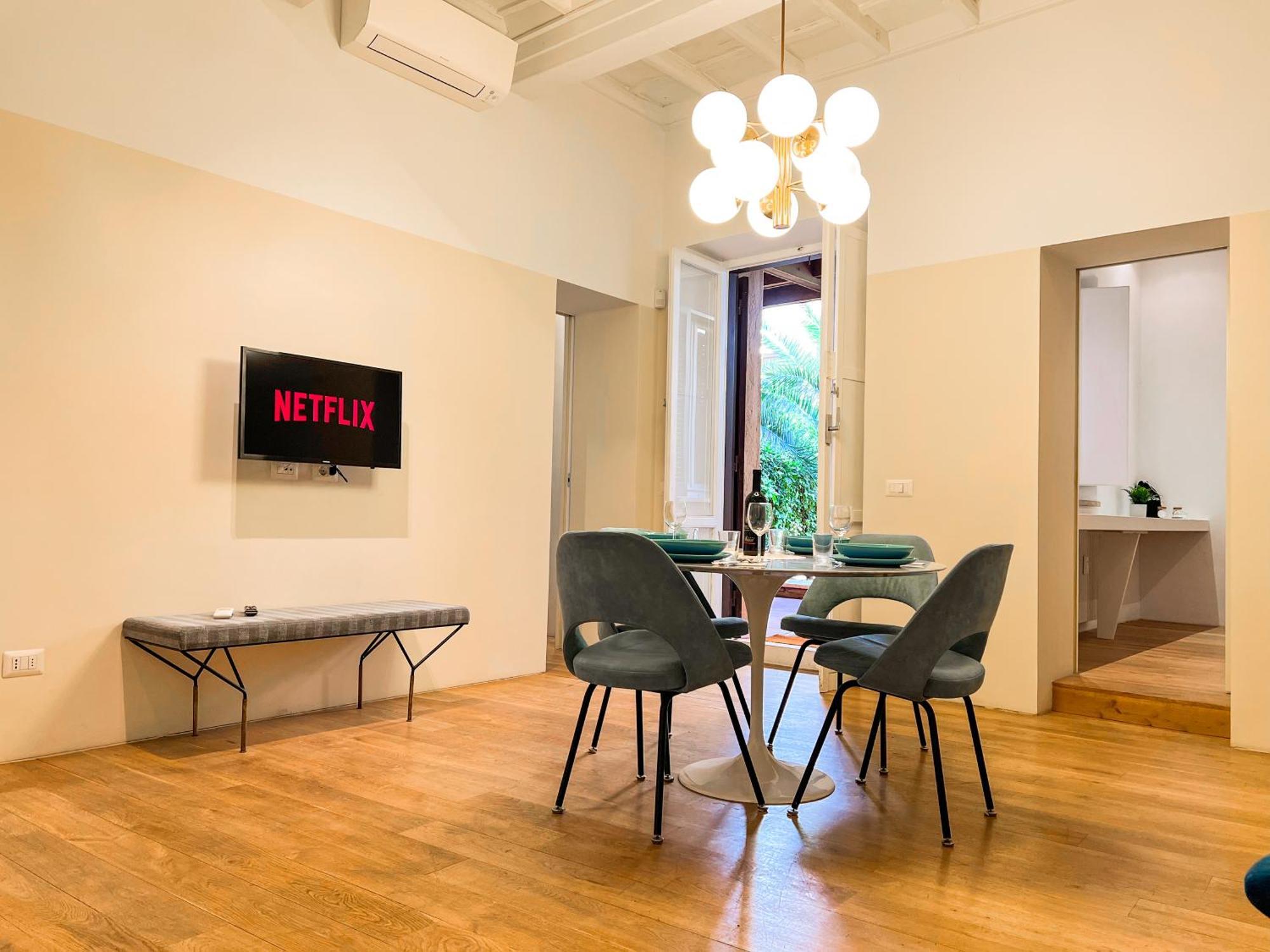 ローマLuxury House & Secret Garden - Strategic Location, 100M To Metro Bアパートメント エクステリア 写真